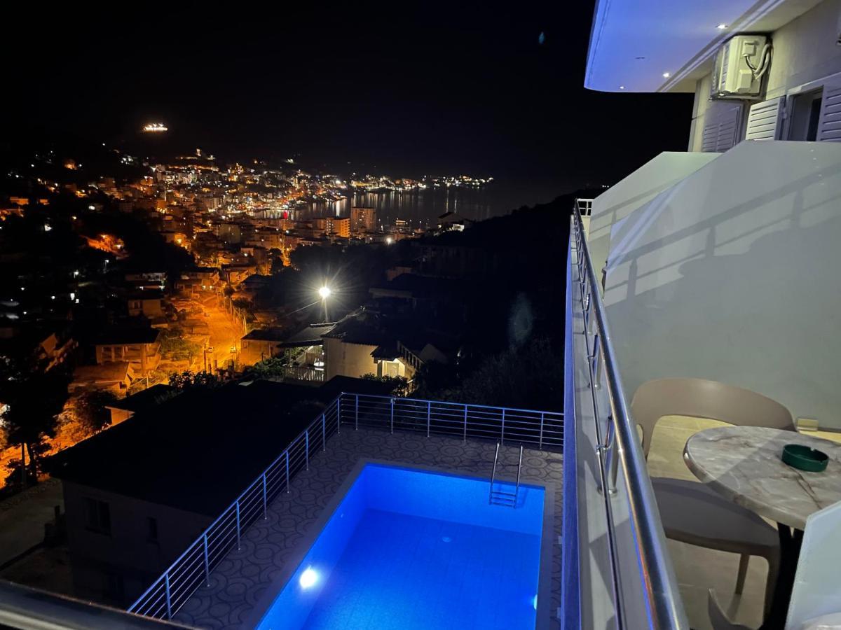 Vitamin Sea Sarandë Exterior foto