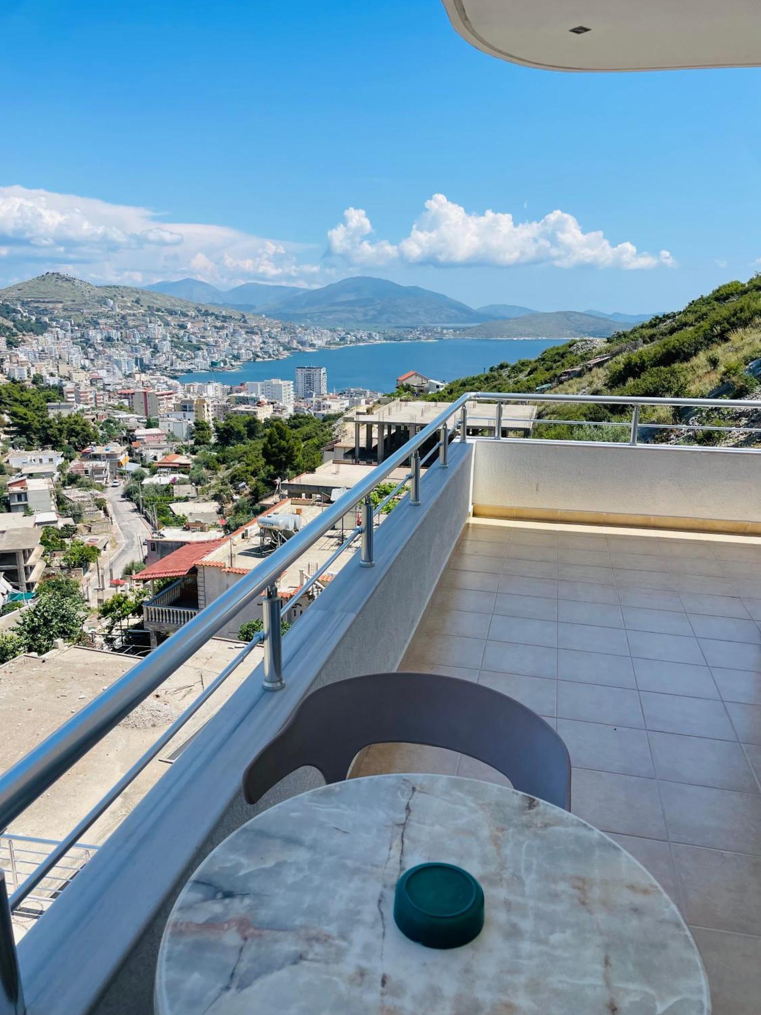 Vitamin Sea Sarandë Exterior foto